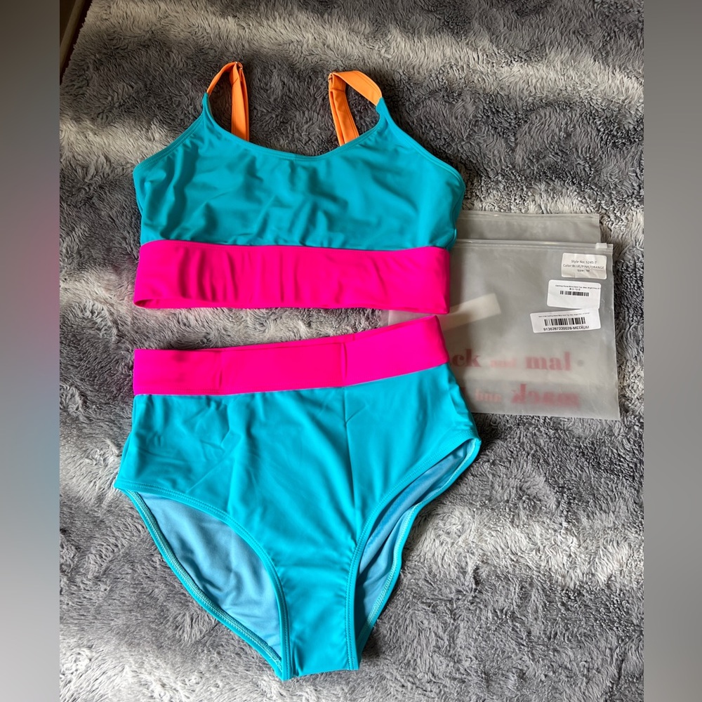 Mack and Mal 2 piece swimsuit - M